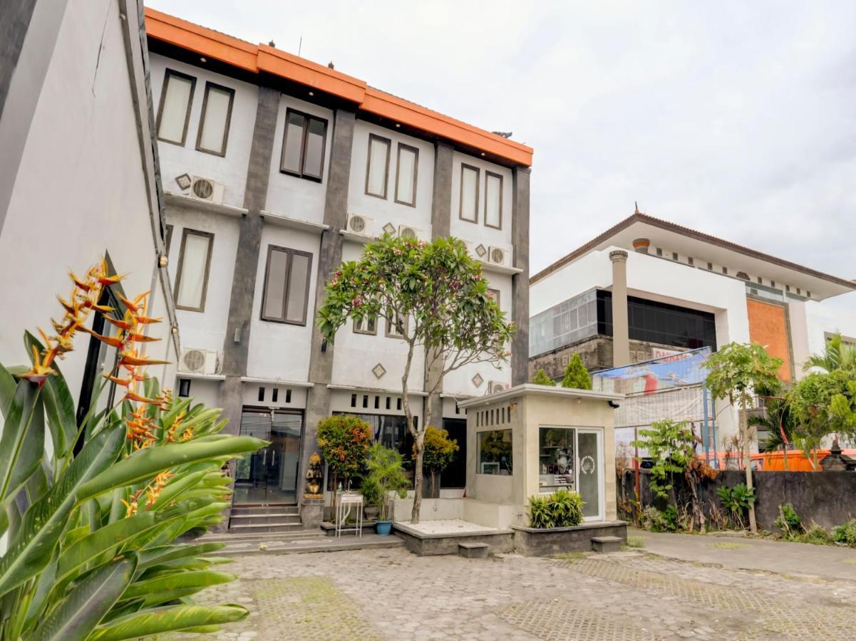 OYO 3156 Hotel Warta Dua Denpasar  Bagian luar foto