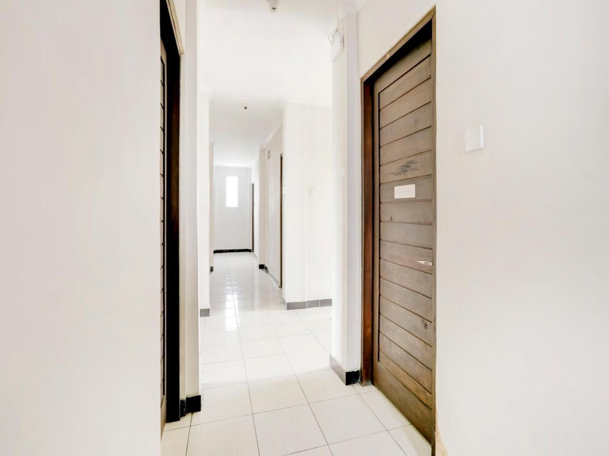 OYO 3156 Hotel Warta Dua Denpasar  Bagian luar foto