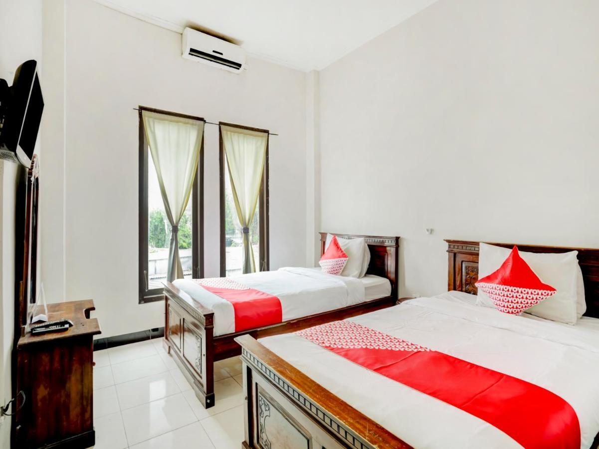 OYO 3156 Hotel Warta Dua Denpasar  Bagian luar foto